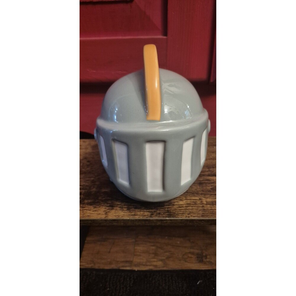 Pillowfort Ceramic Knight Helmet Nightlight 7x6 Inch Light Up For Better Sleep